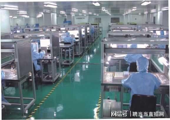 電子廠無(wú)塵服 不可忽視的生產(chǎn)防線